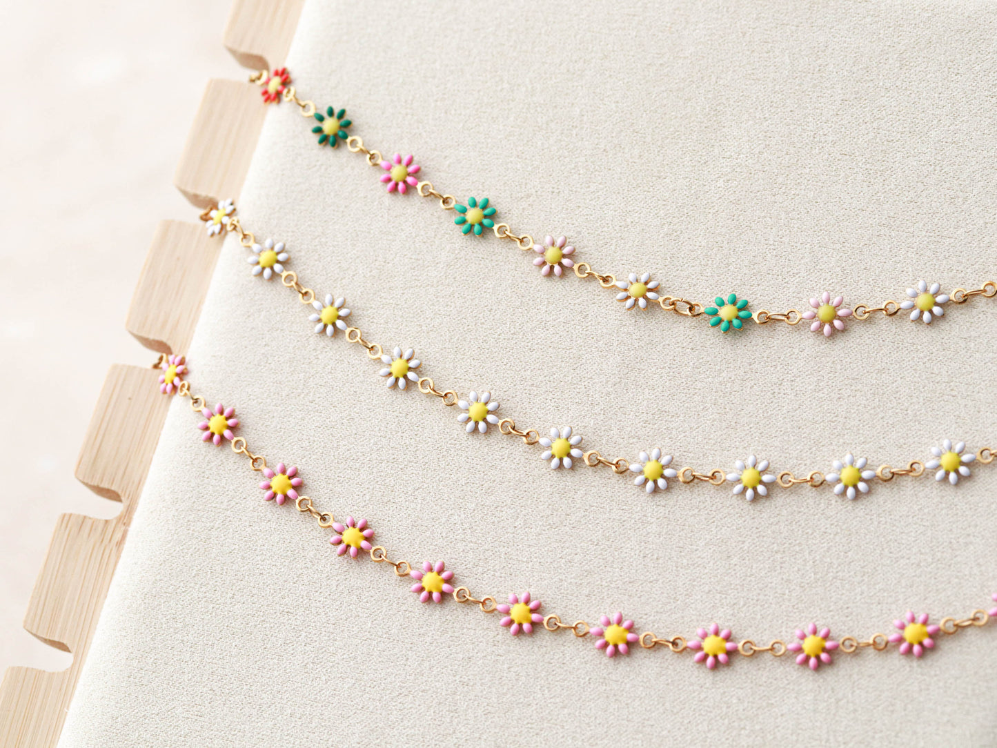 Daisy Chain Necklace