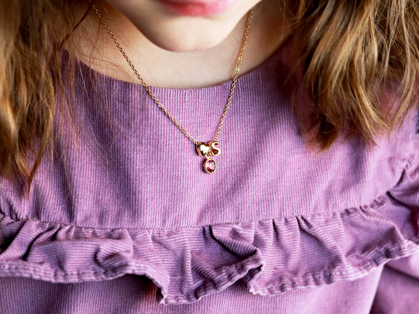 Collier avec pierre de naissance pour enfant