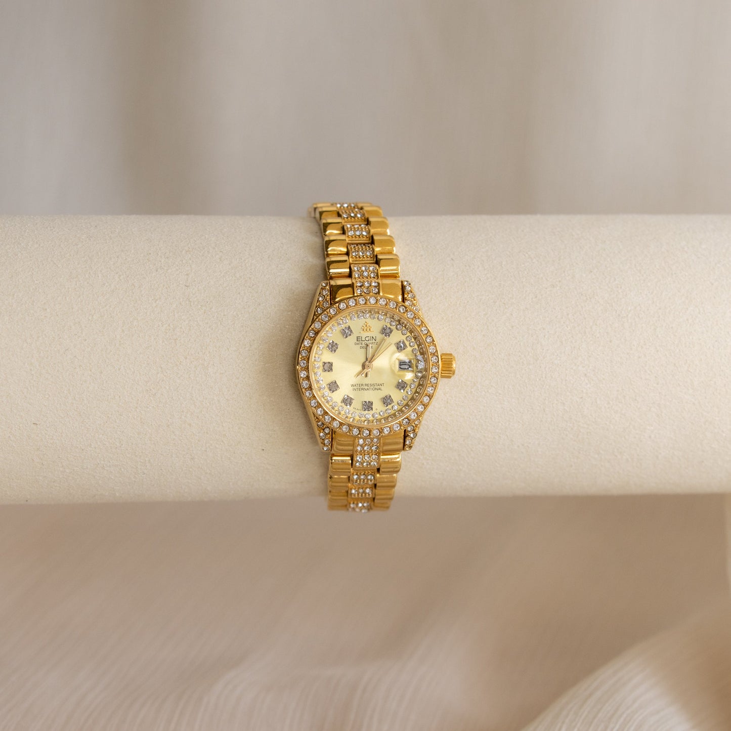 Montre vintage Elgin Bold Pave en or