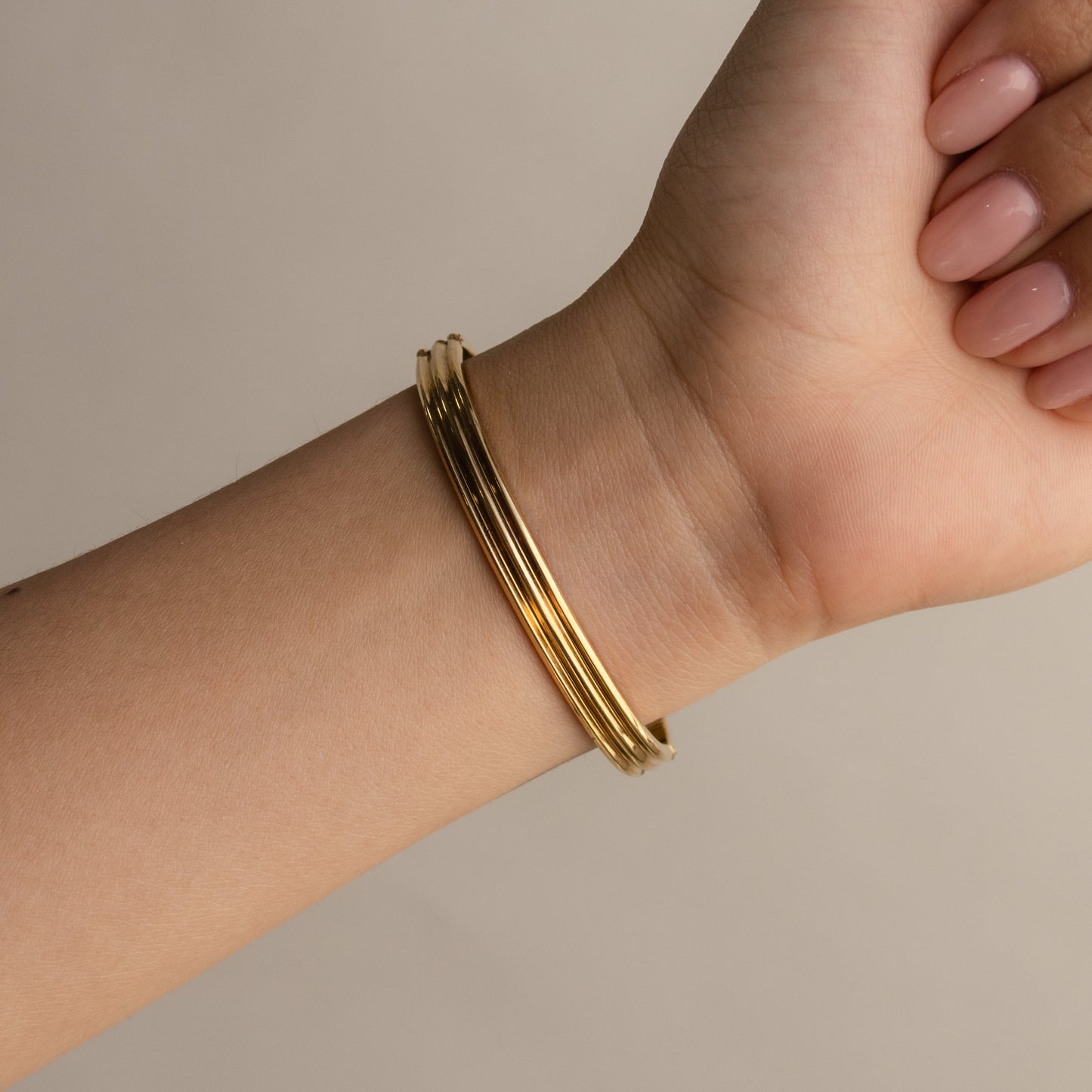 Montre-bracelet fine suisse vintage Alfex en or