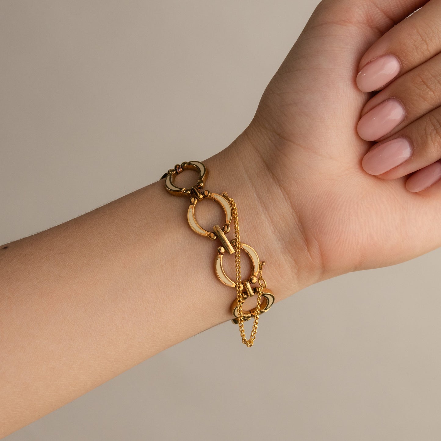 Montre vintage Elgin Square en or