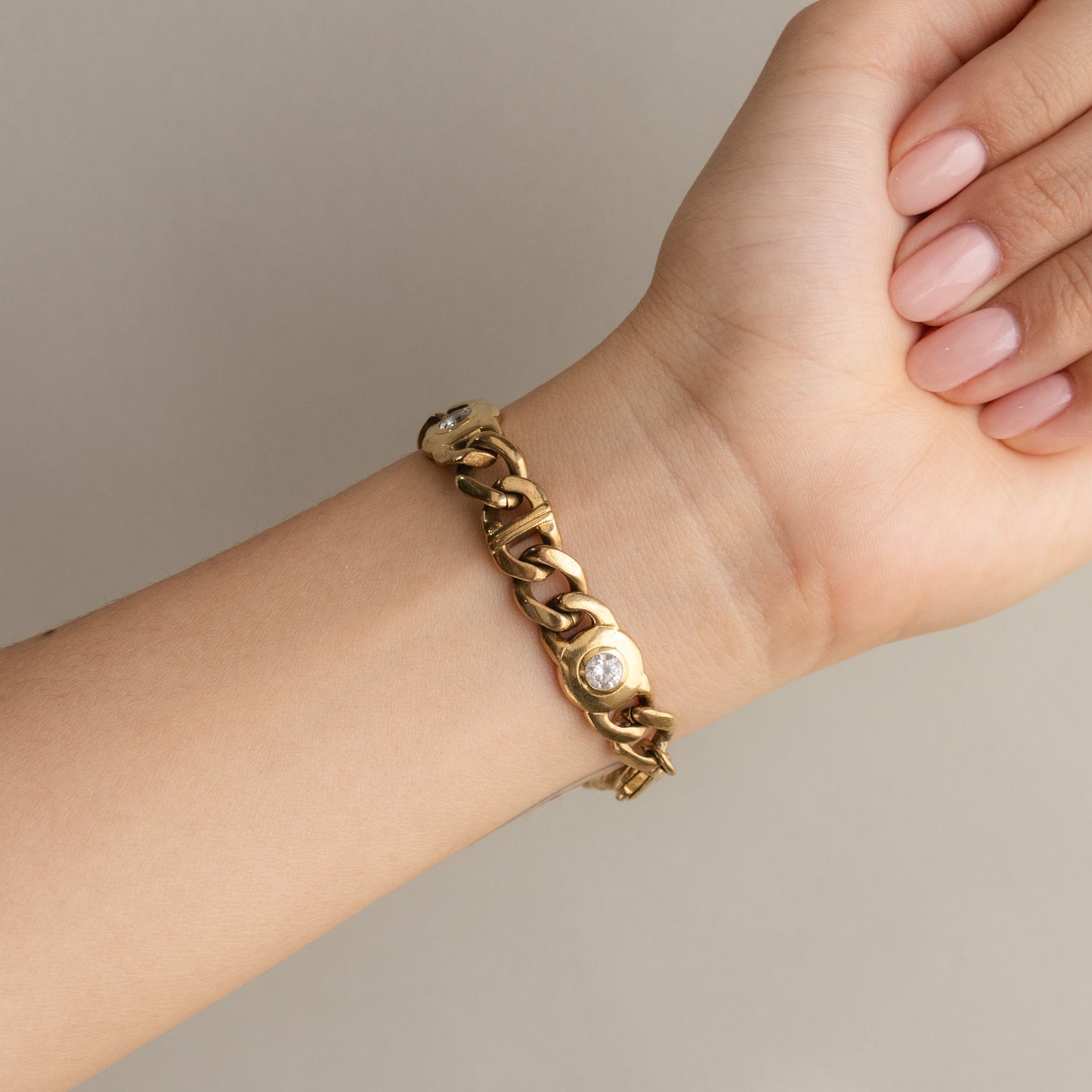 Montre Seiko vintage à maillons ronds en or