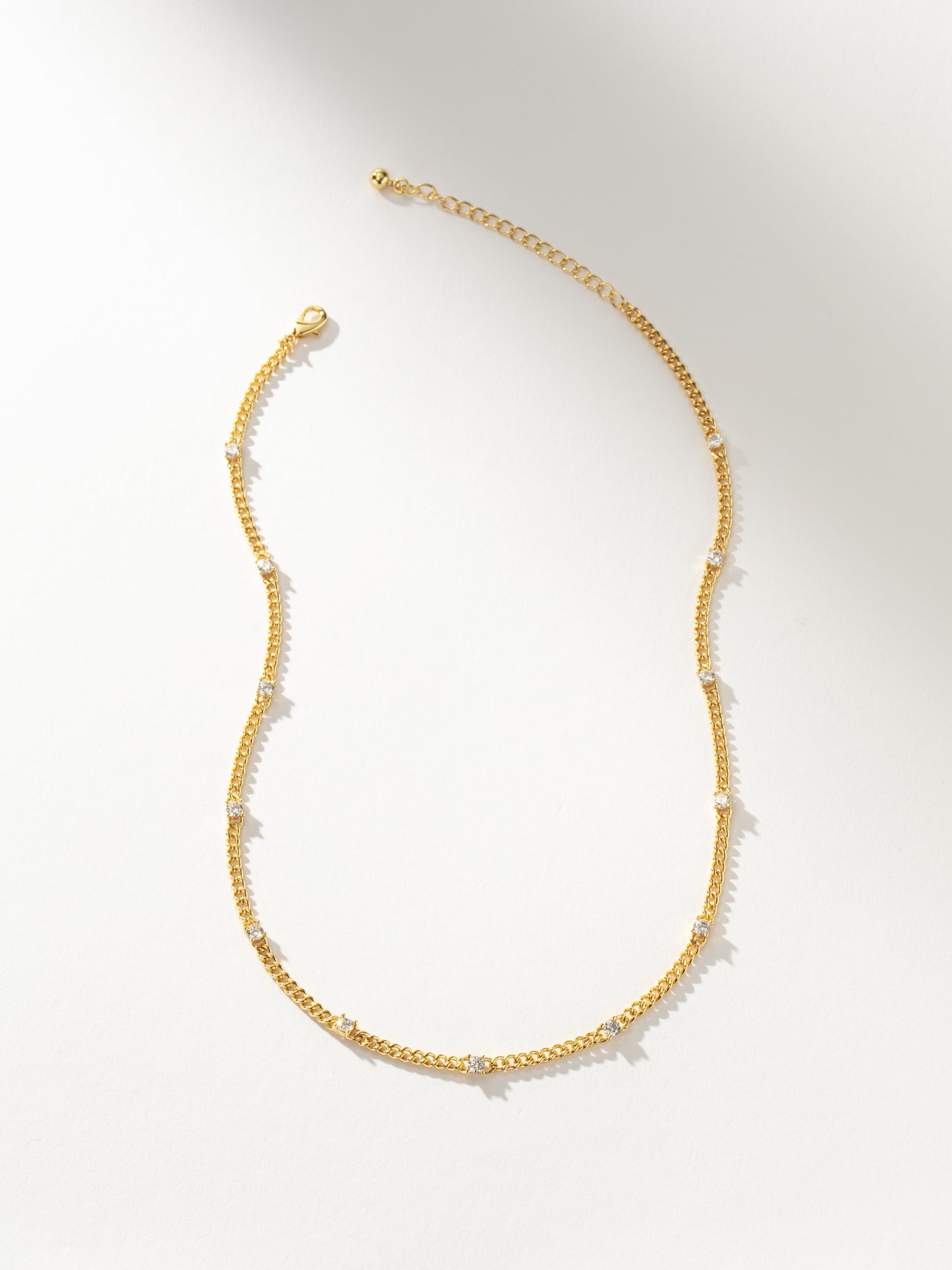 Collier à motifs