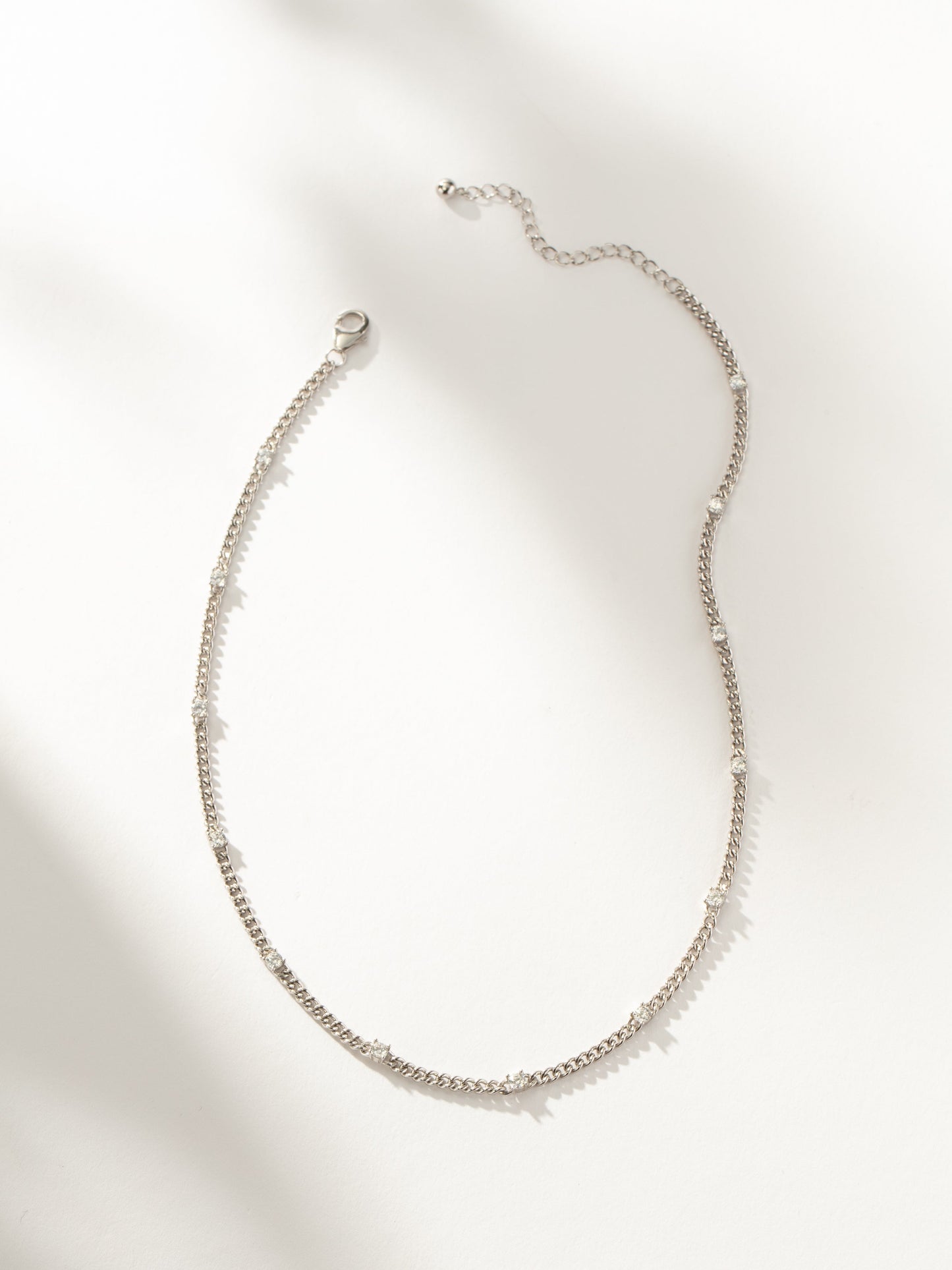 Collier à motifs