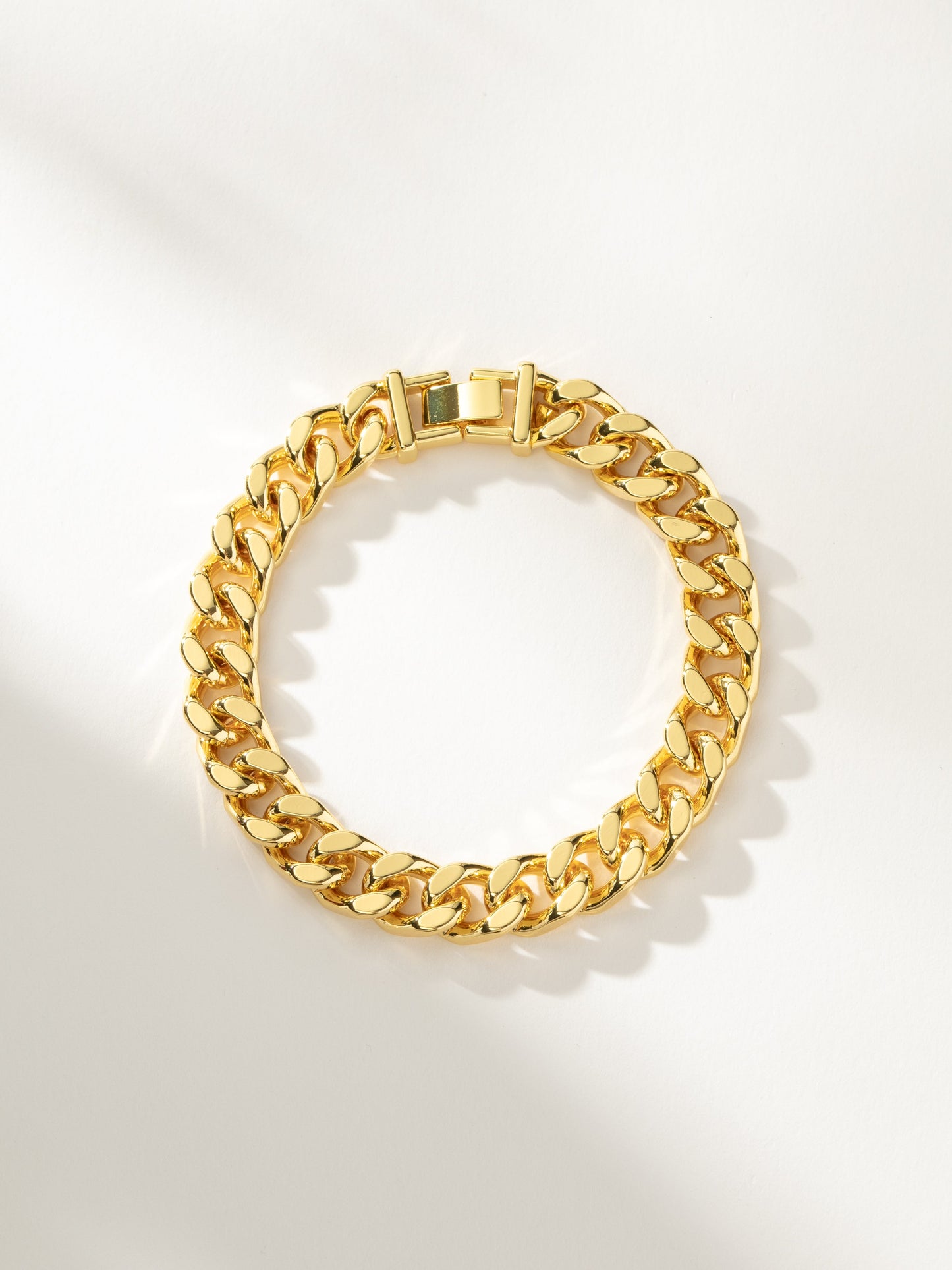 Bracelet chaîne première impression