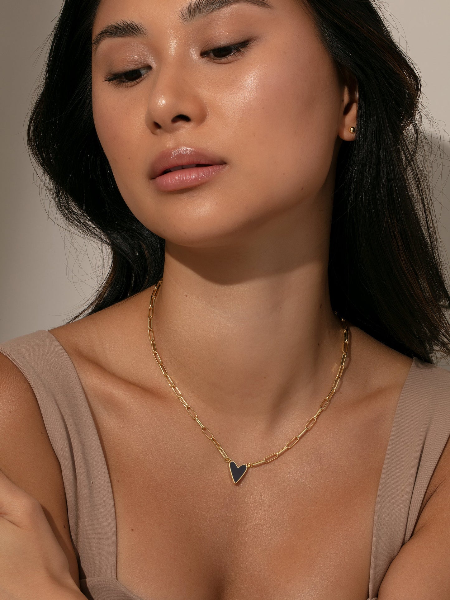 Collier cœur en émail