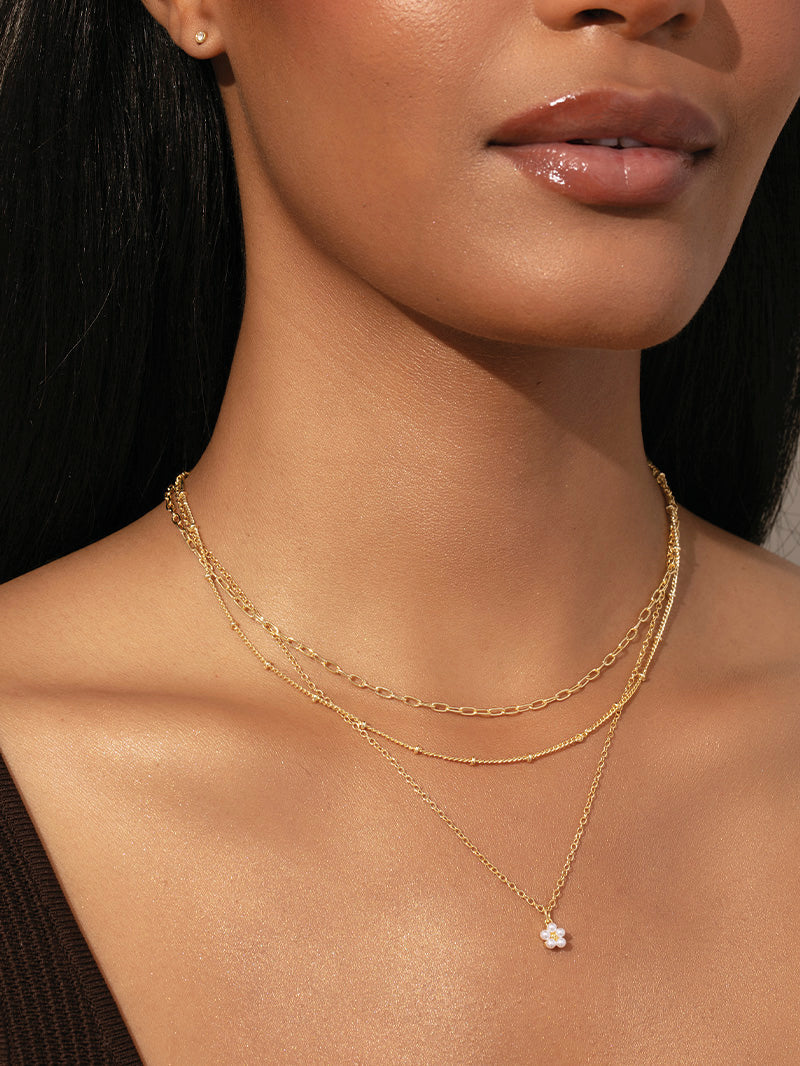 Collier pendentif fleur