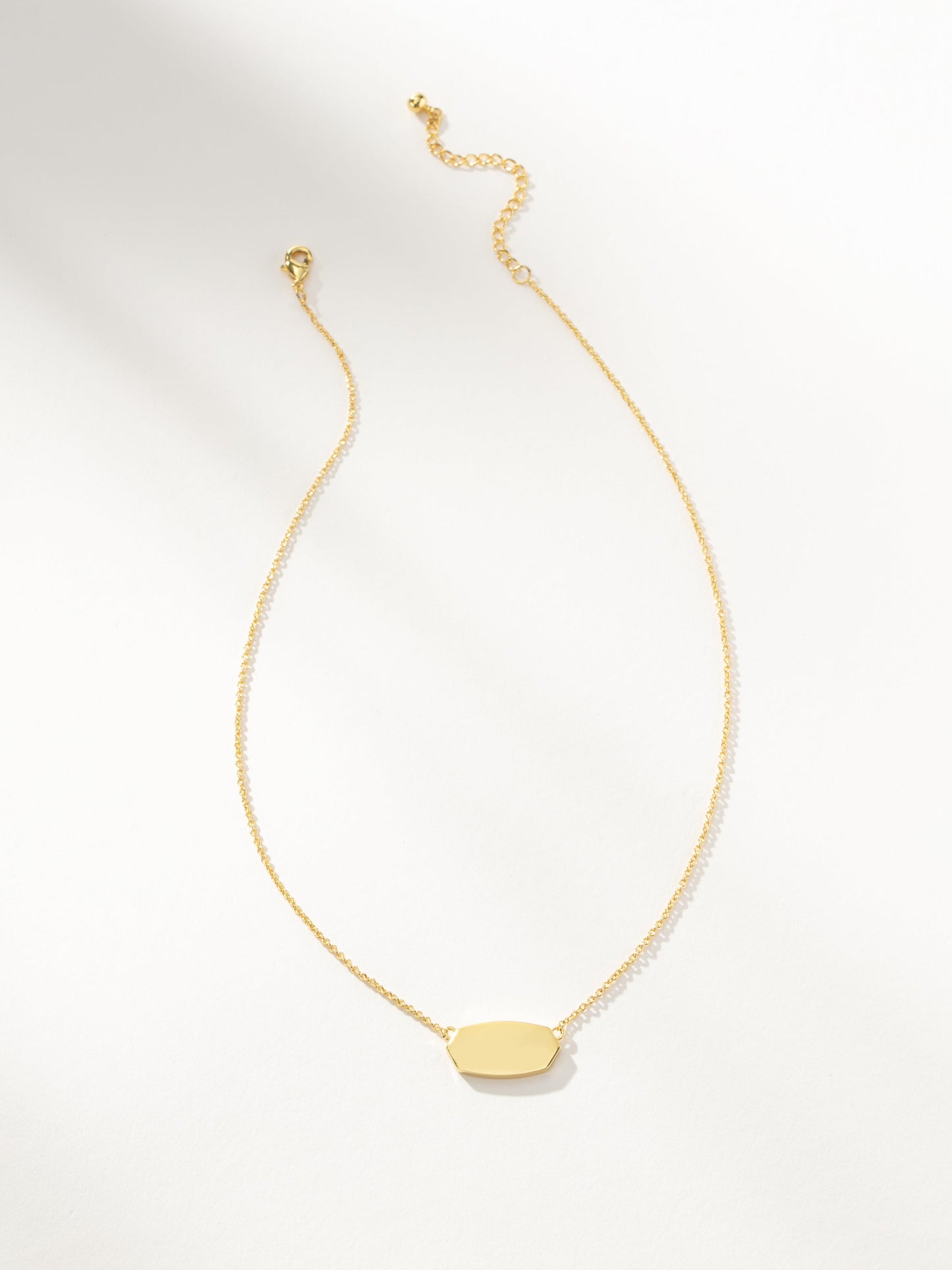 Collier pendentif intemporel