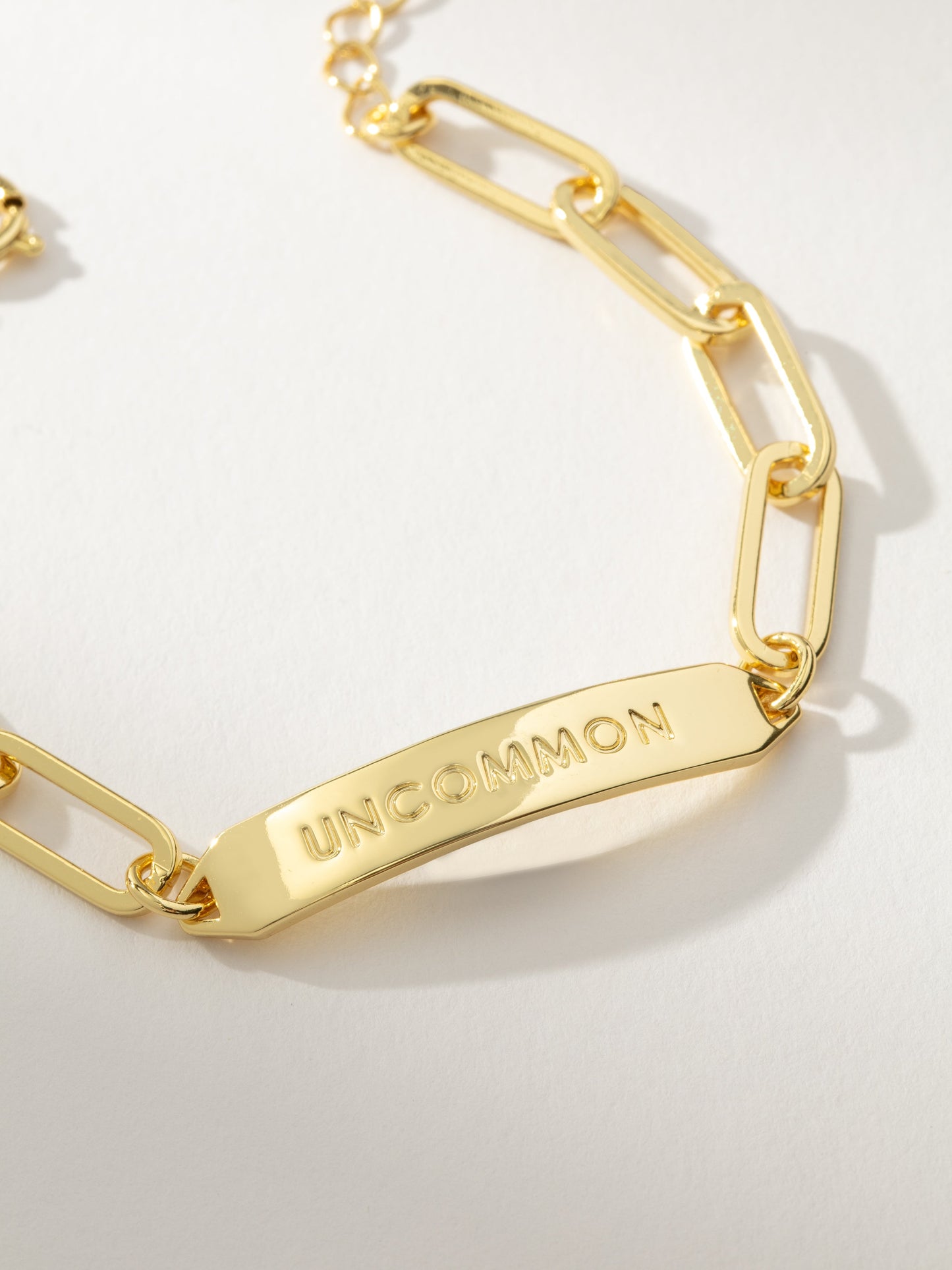 Bracelet peu commun