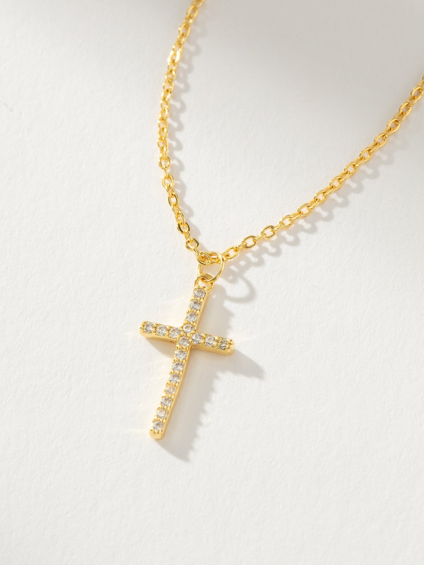 Collier Croix Pavée