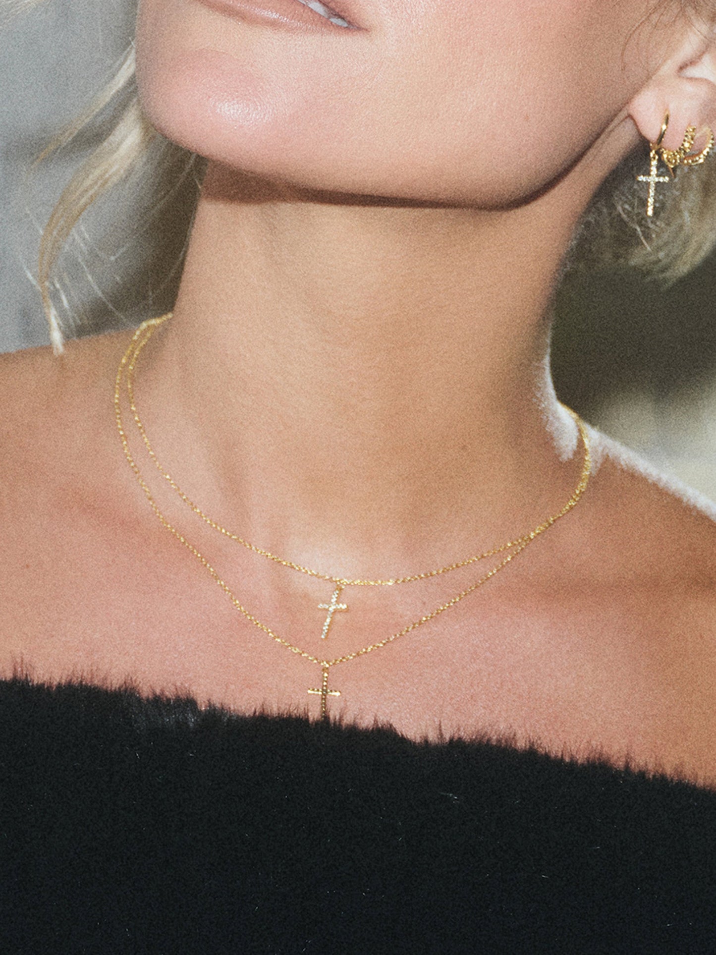 Collier Croix Pavée