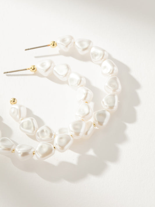 Boucles d'oreilles créoles en perles élégantes