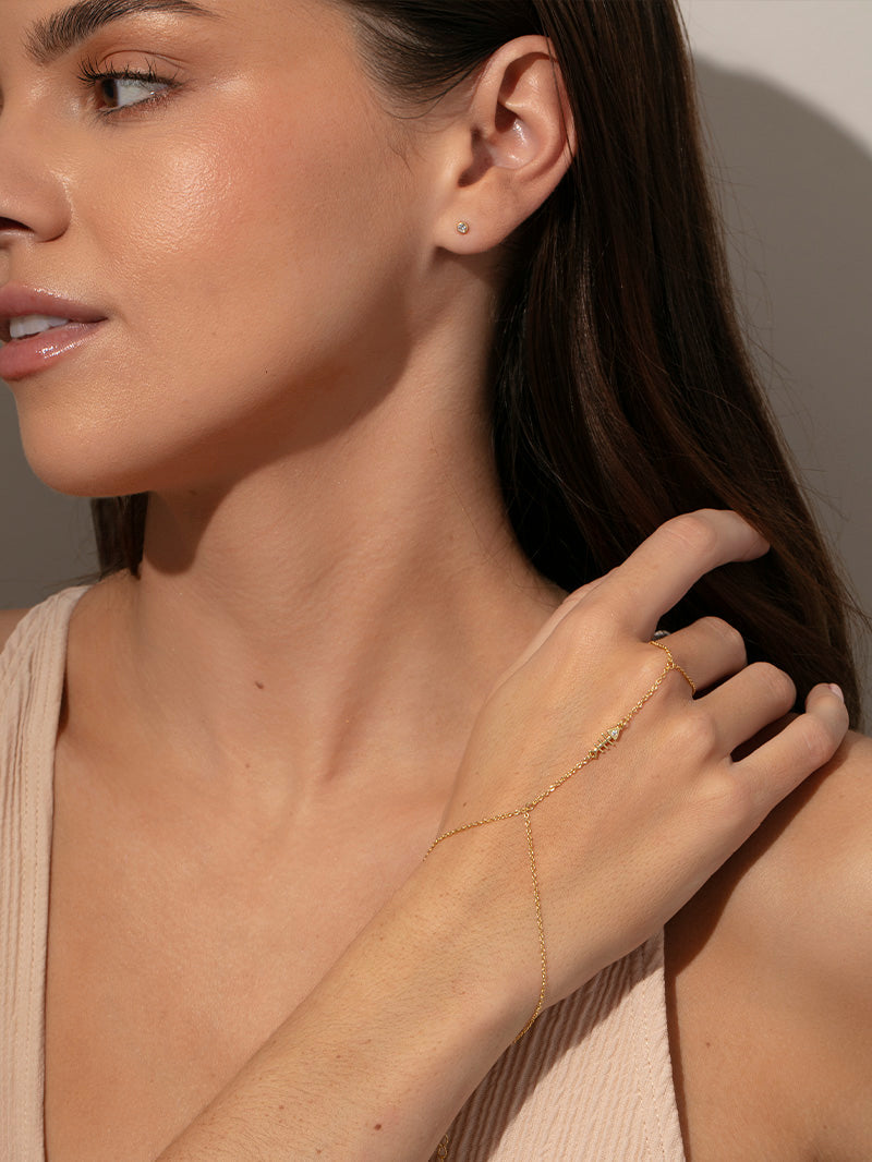 Chaîne à main en arête de poisson