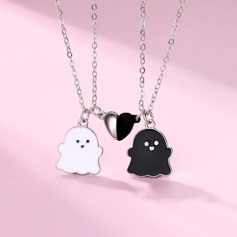 2Pcs/Set Cartoon Ghost Heart Pendant BFF Necklace