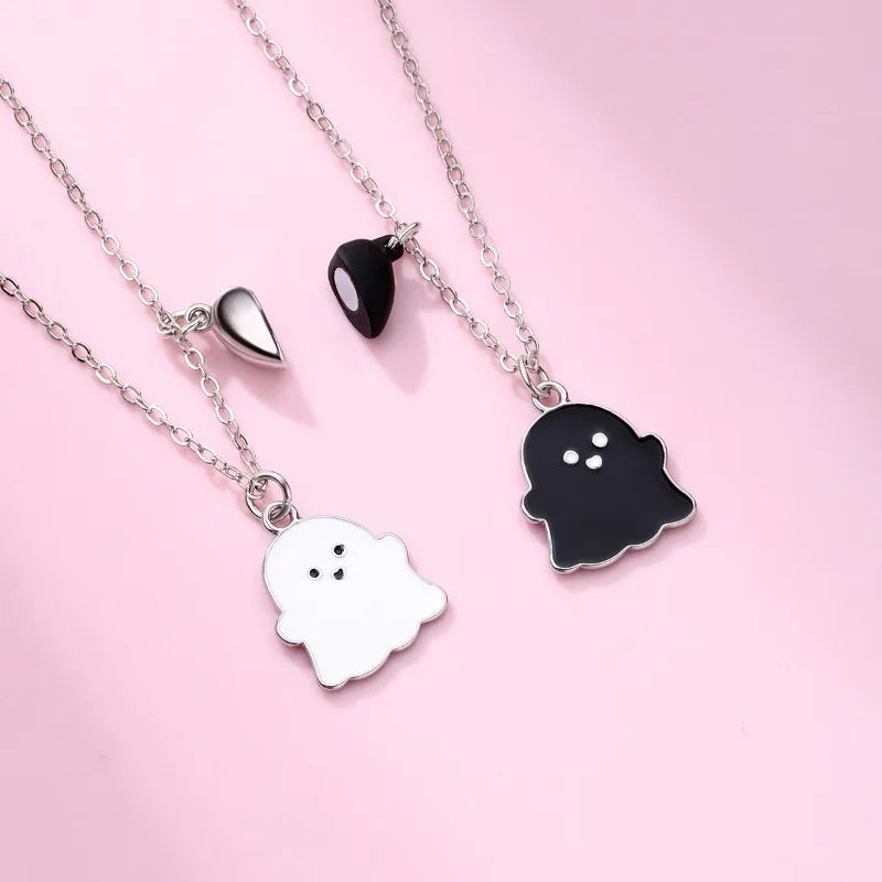 2Pcs/Set Cartoon Ghost Heart Pendant BFF Necklace