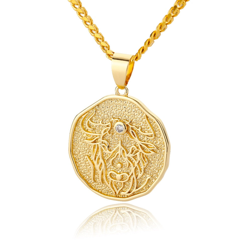 Collier avec pendentif en forme de pièce de monnaie représentant un signe astrologique