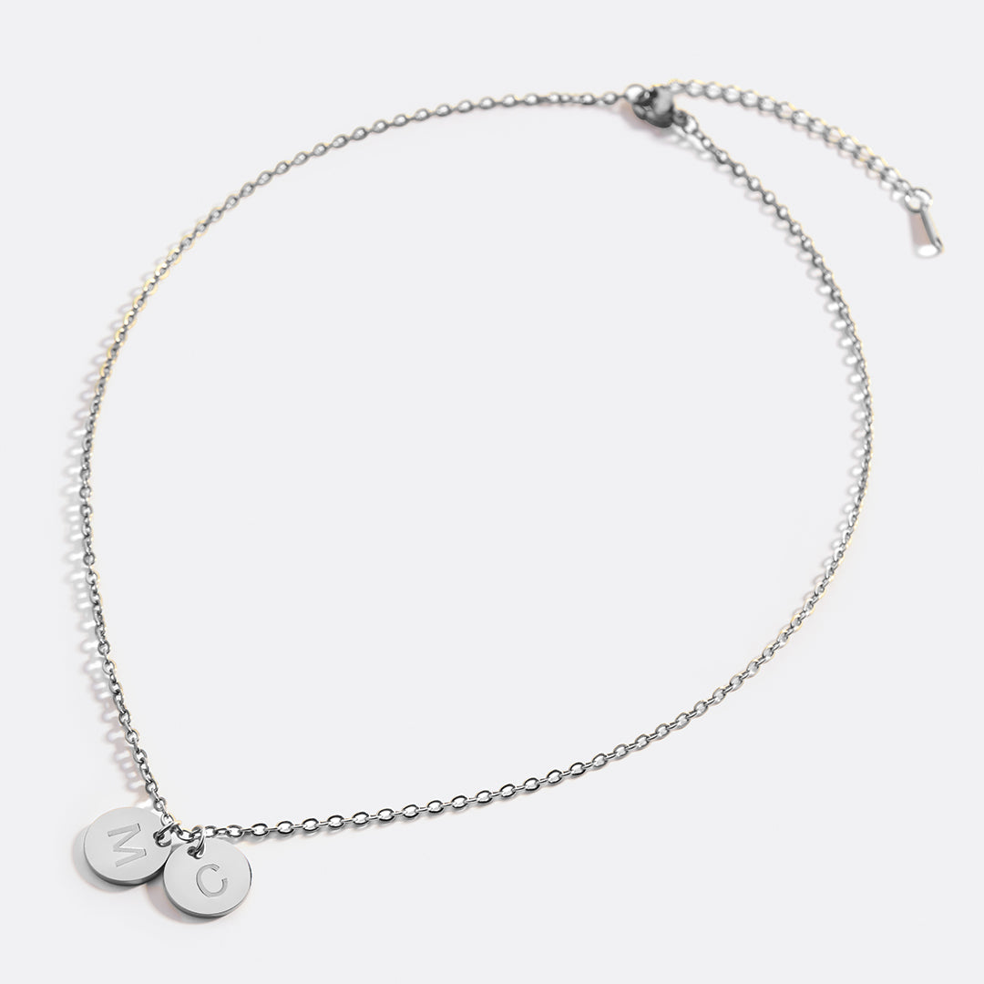 Collier délicat avec disque initial