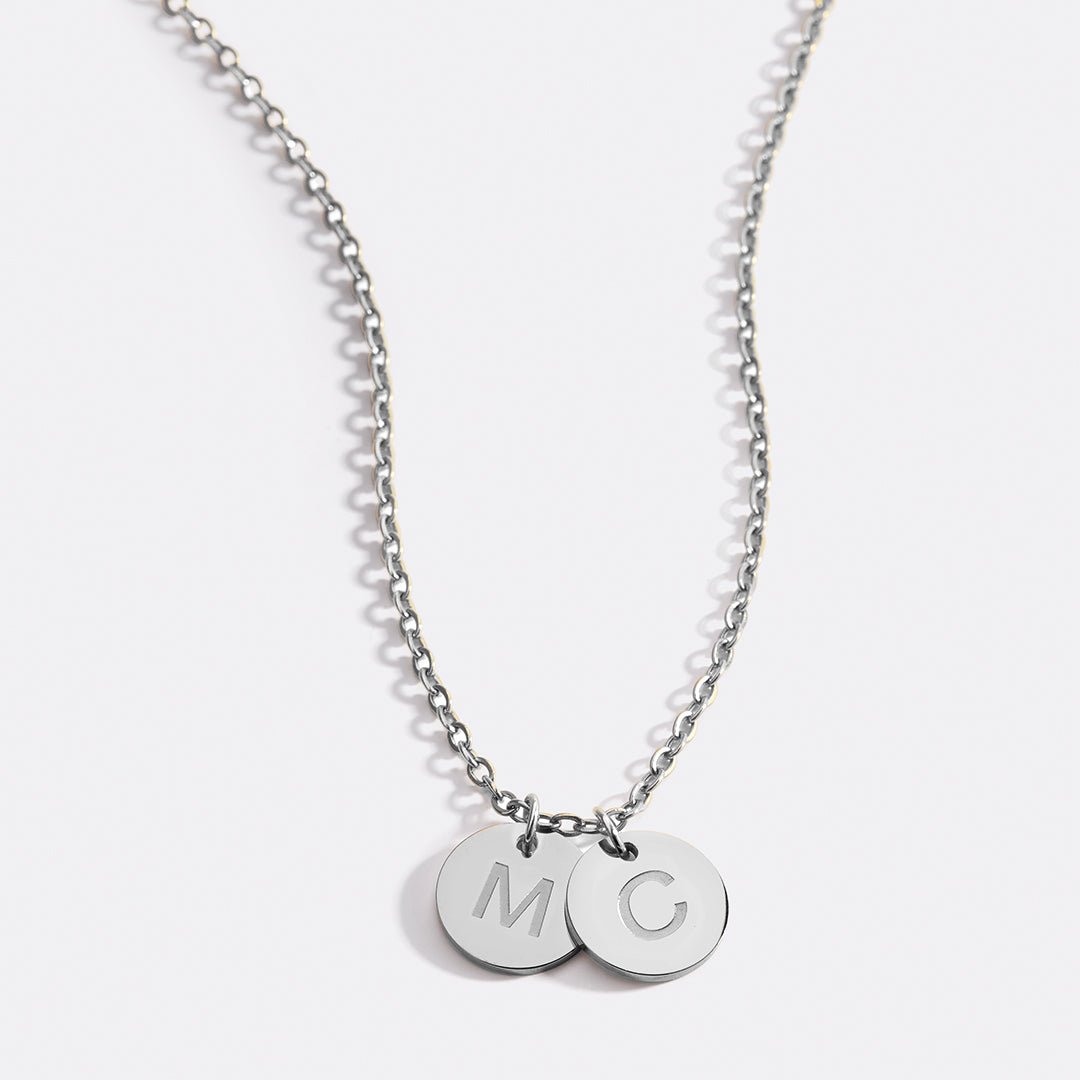 Collier délicat avec disque initial
