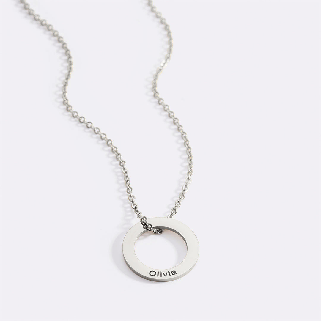 Personalized Linked Circle Necklace