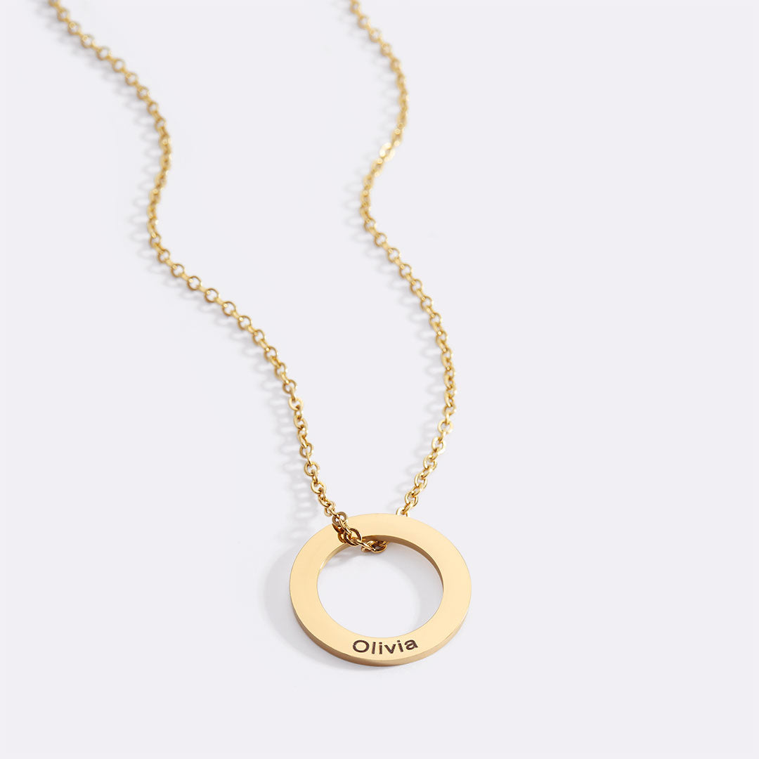 Personalized Linked Circle Necklace