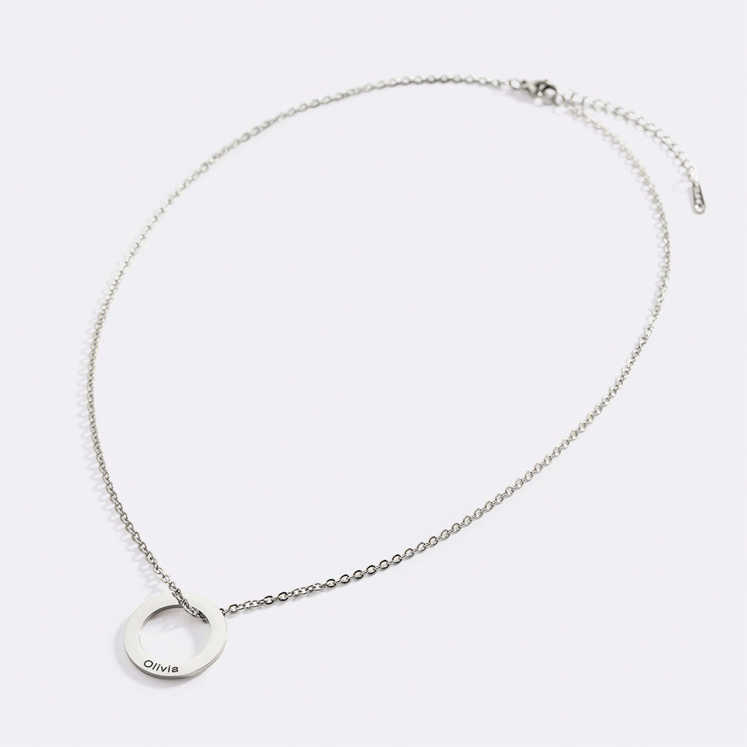 Personalized Linked Circle Necklace