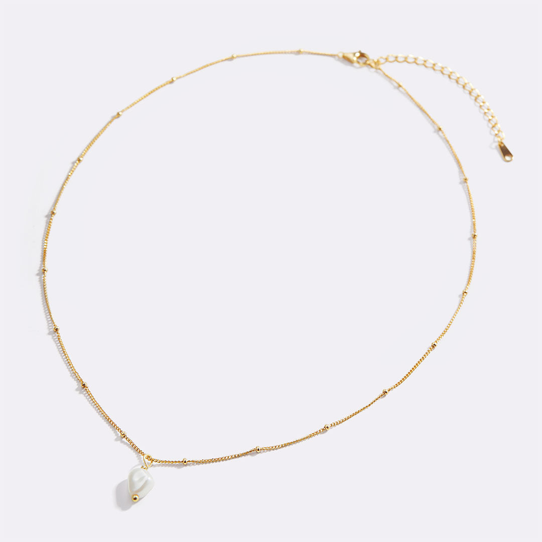 Collier de perles d'eau douce simples