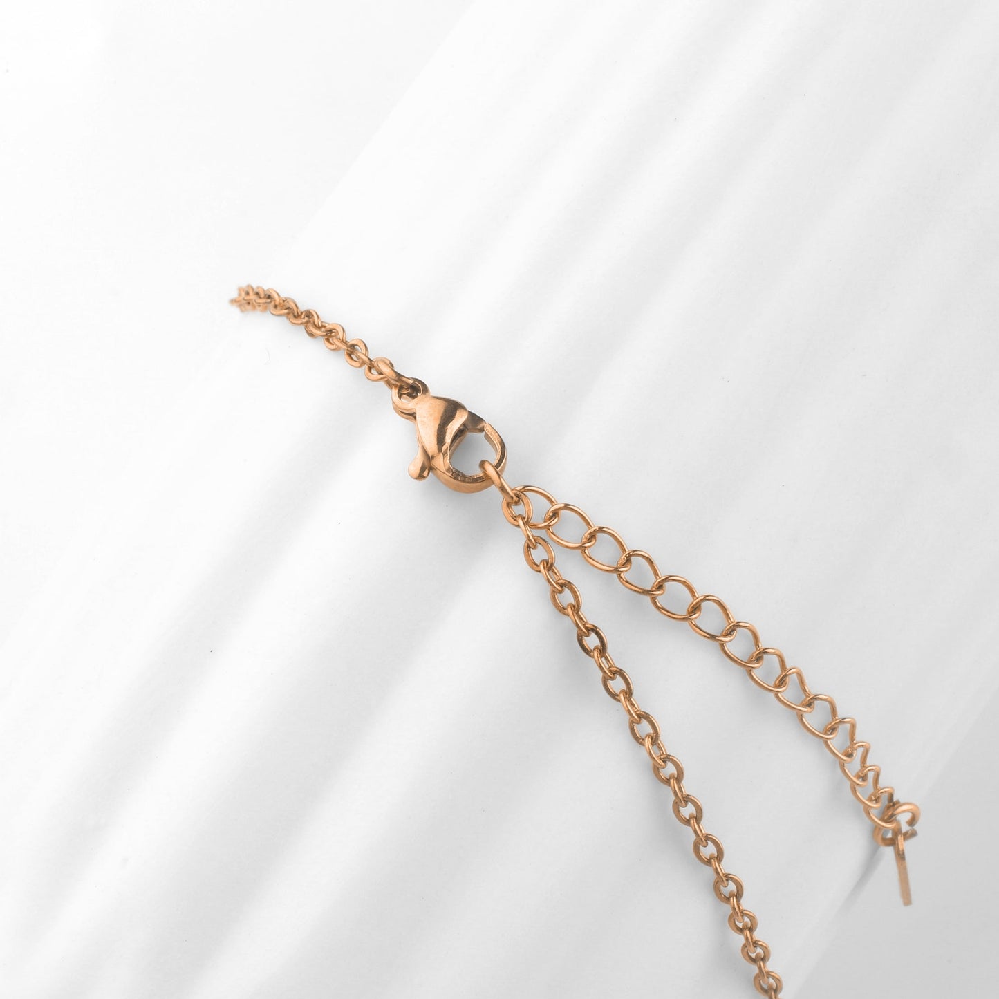 Collier avec nom en plume