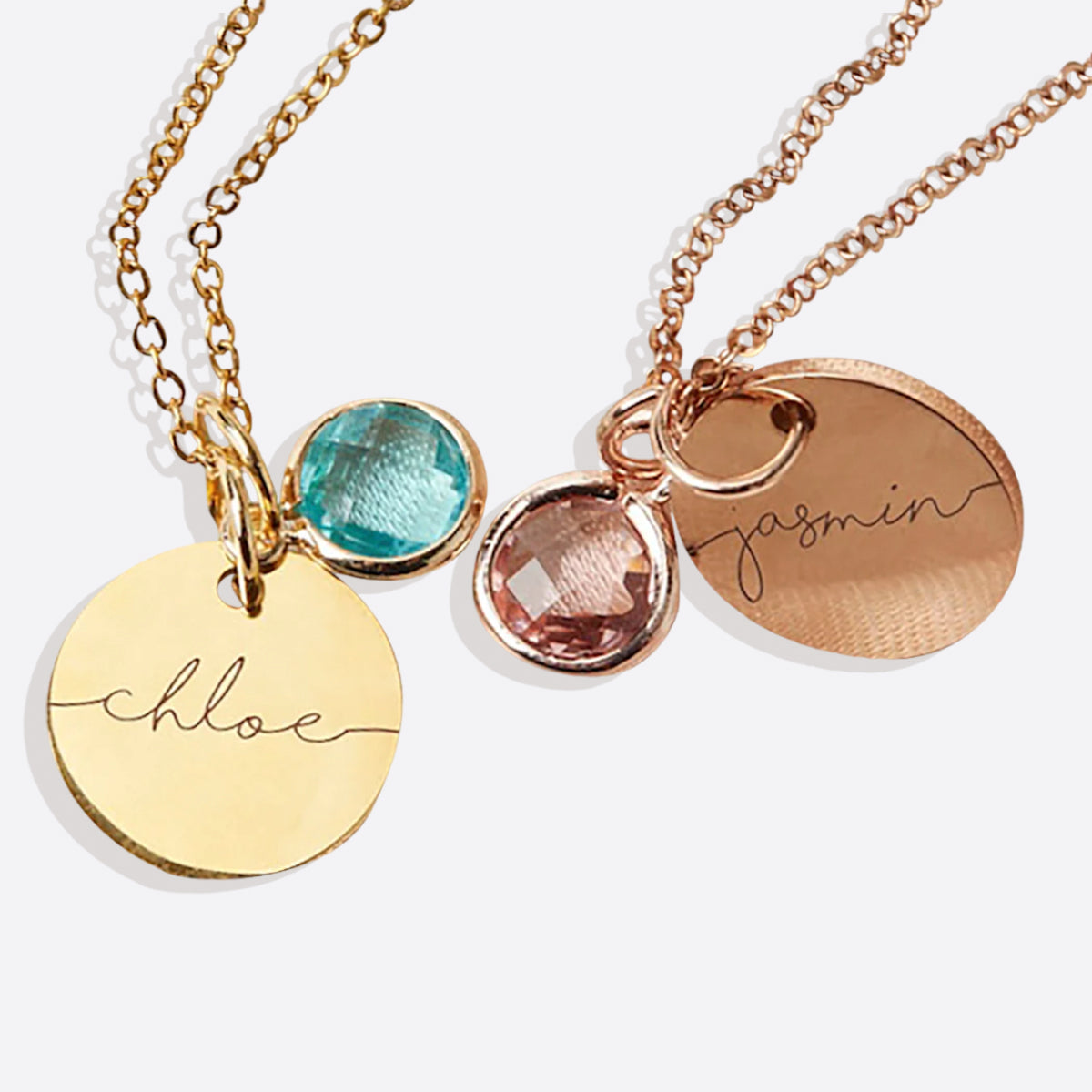 Halskette mit Geburtssteinen und Monogramm