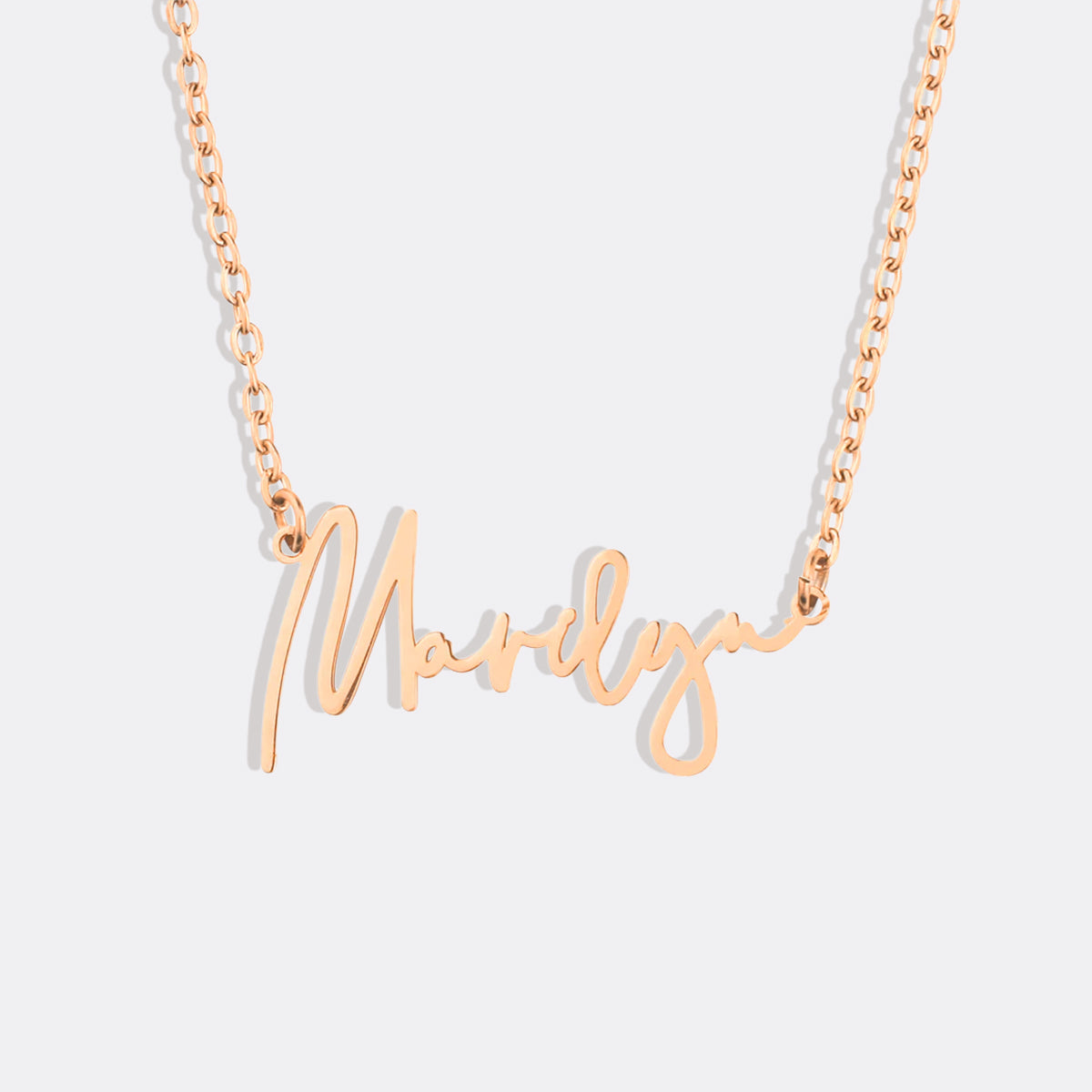 Collier avec le nom Monroe