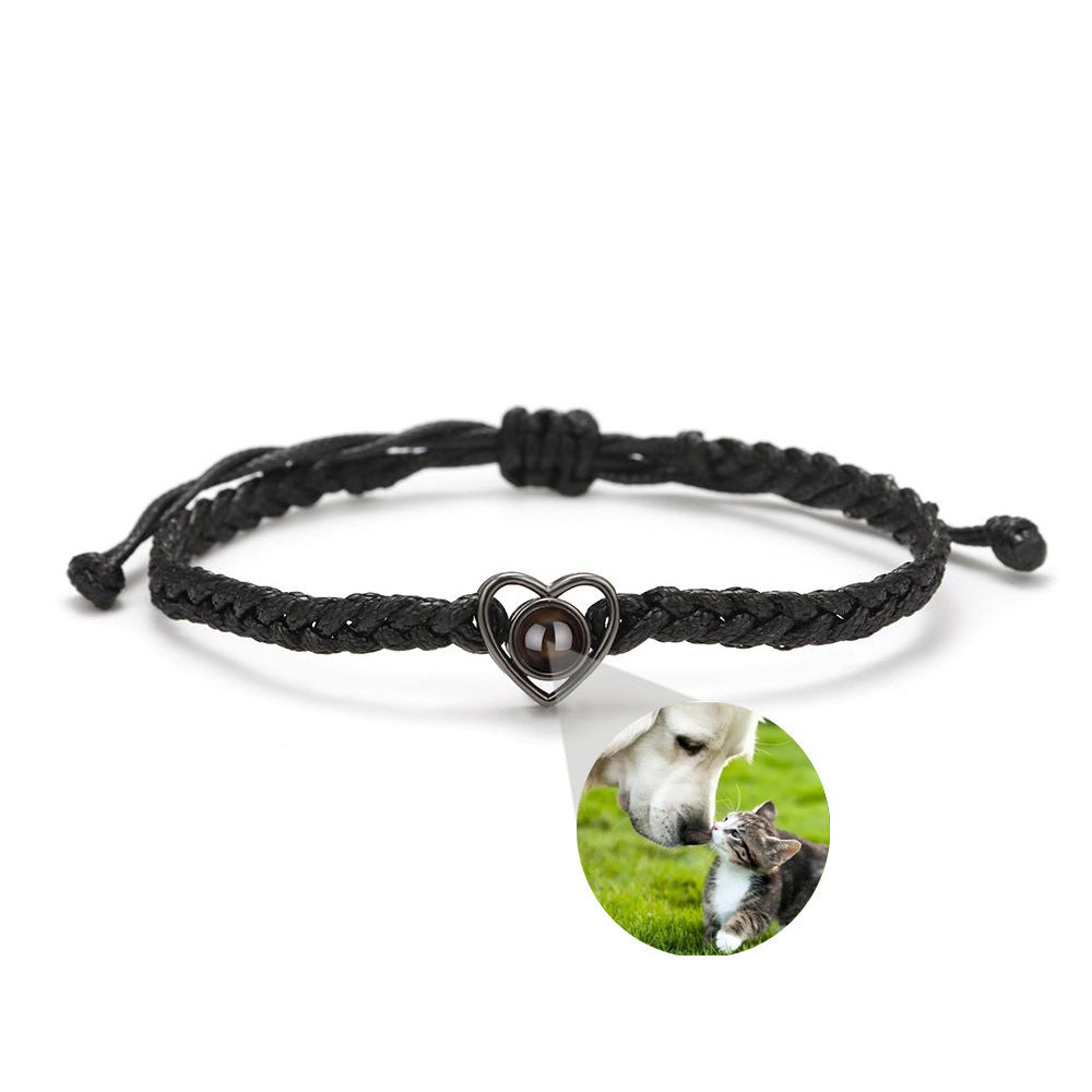 Bracelet tressé en forme de cœur avec photo à l'intérieur