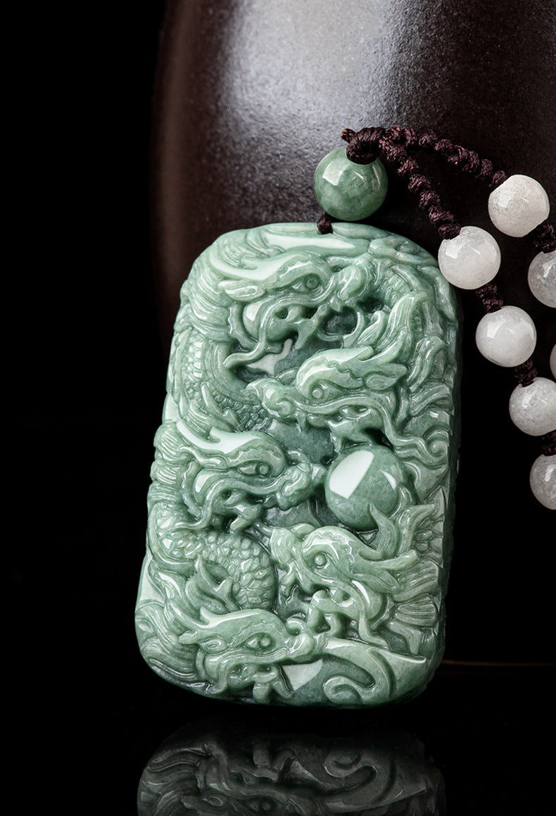 Pendentif talisman des neuf dragons en jadéite naturelle de qualité A – Protégez votre signe du zodiaque avec puissance et chance