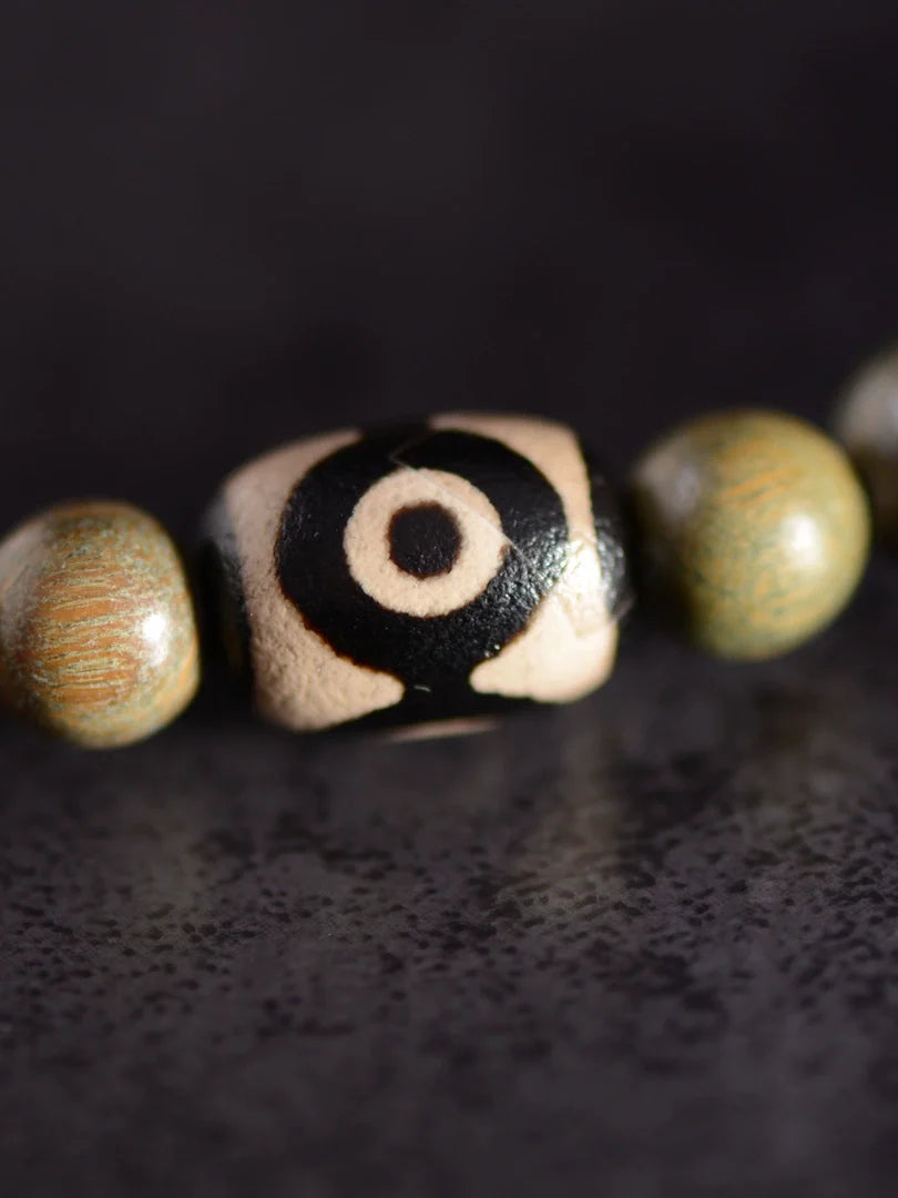 Green Sandalwood Tibetan Dzi Bead Charm Bracelet Prayer Beads