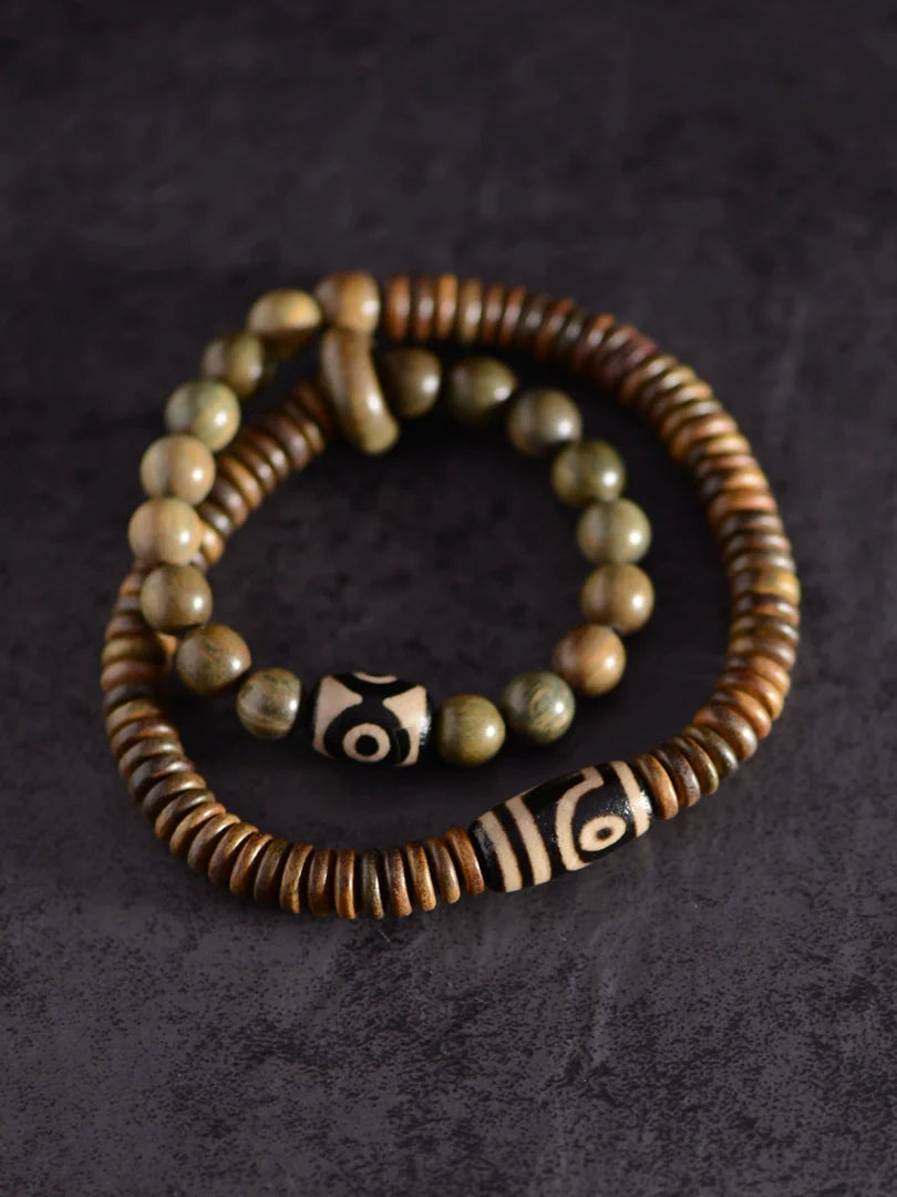 Green Sandalwood Tibetan Dzi Bead Charm Bracelet Prayer Beads