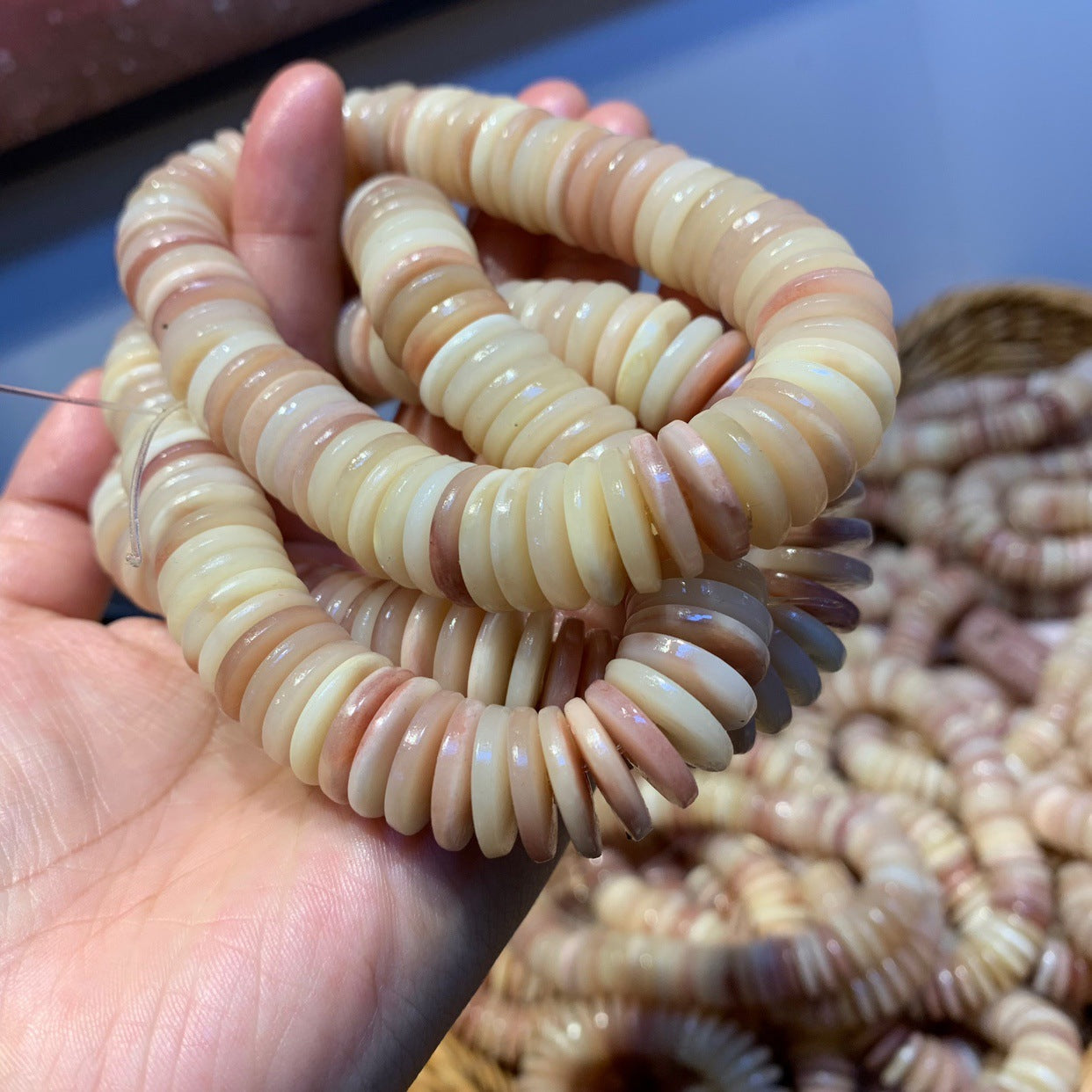 Camel Bone Flake Bracelet(14mm*3mm)