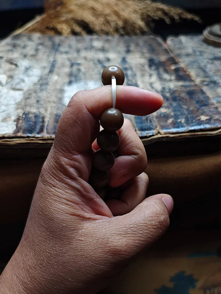 Bracelet de méditation en perles de rocaille Bodhi naturelles