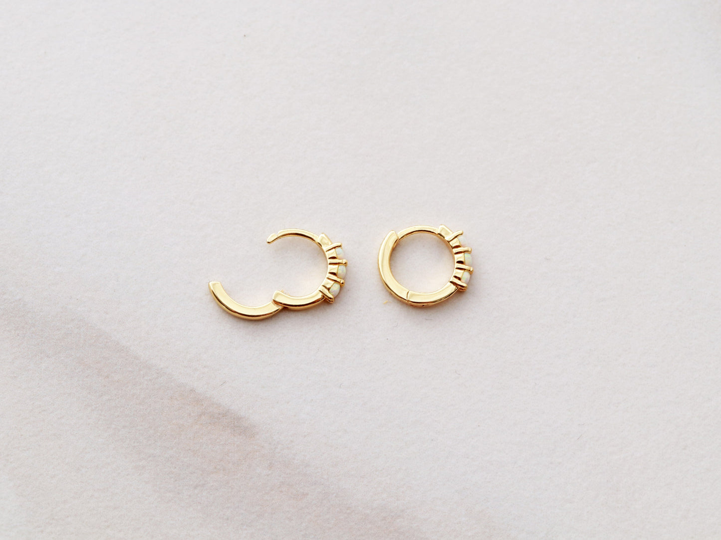 Opal Huggies | 12mm