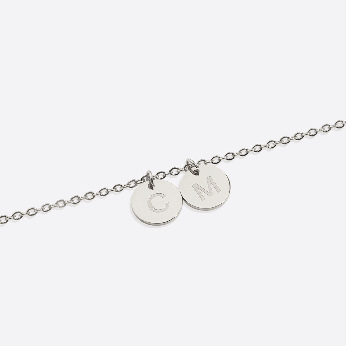 Collier délicat avec disque initial