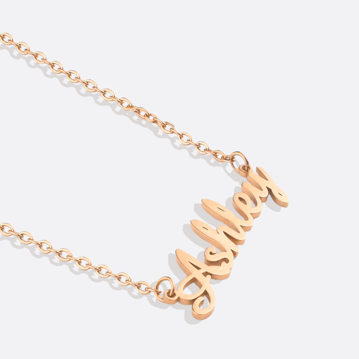 Collier avec nom en plume