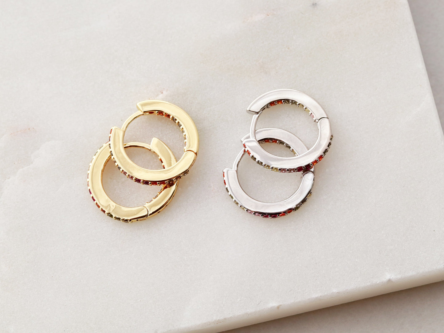 Boucles d'oreilles arc-en-ciel | 16 mm