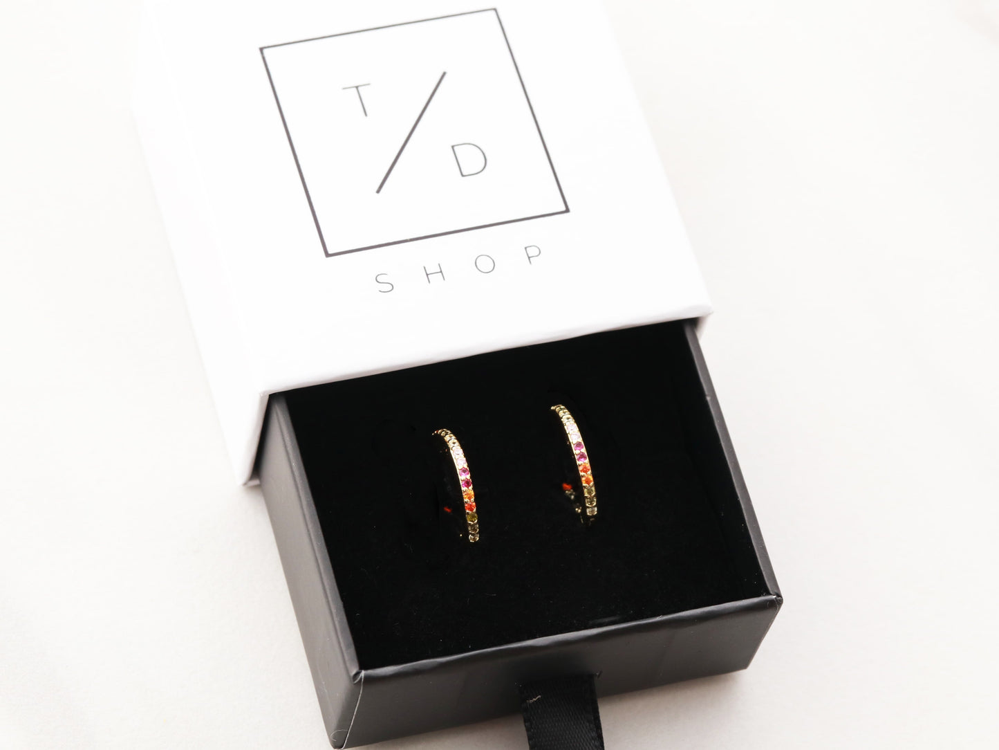 Boucles d'oreilles arc-en-ciel | 16 mm