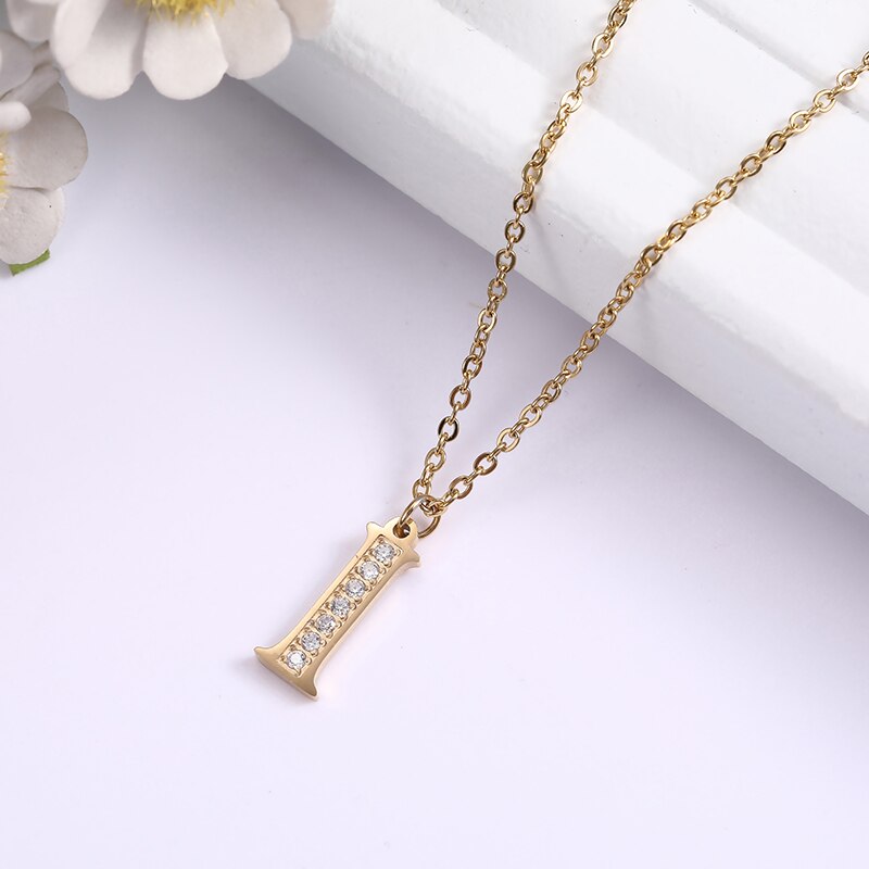 Collier satellite avec lettres en cristal