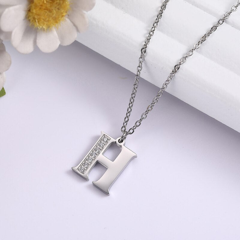 Collier satellite avec lettres en cristal