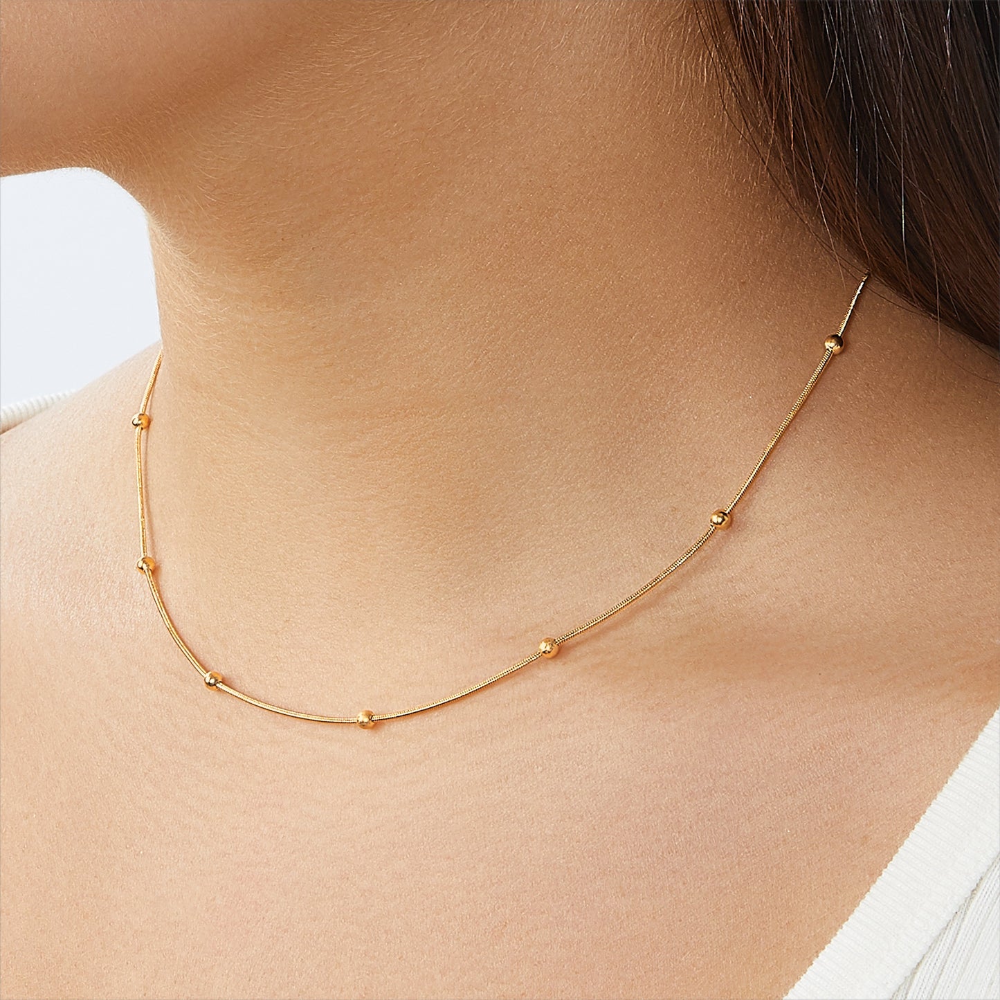 Collier Satellite