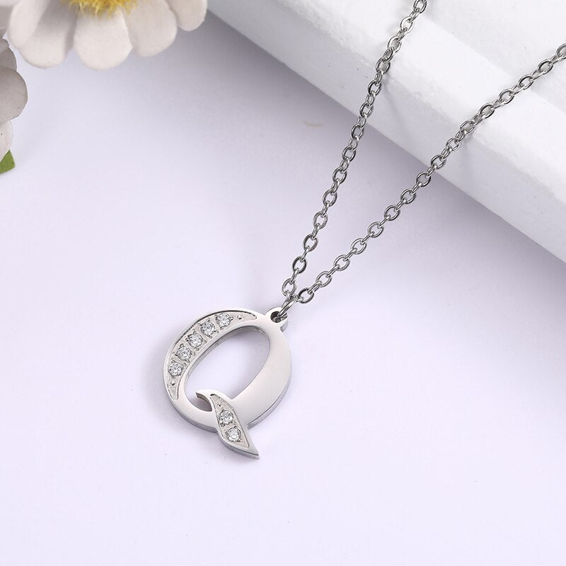 Collier satellite avec lettres en cristal