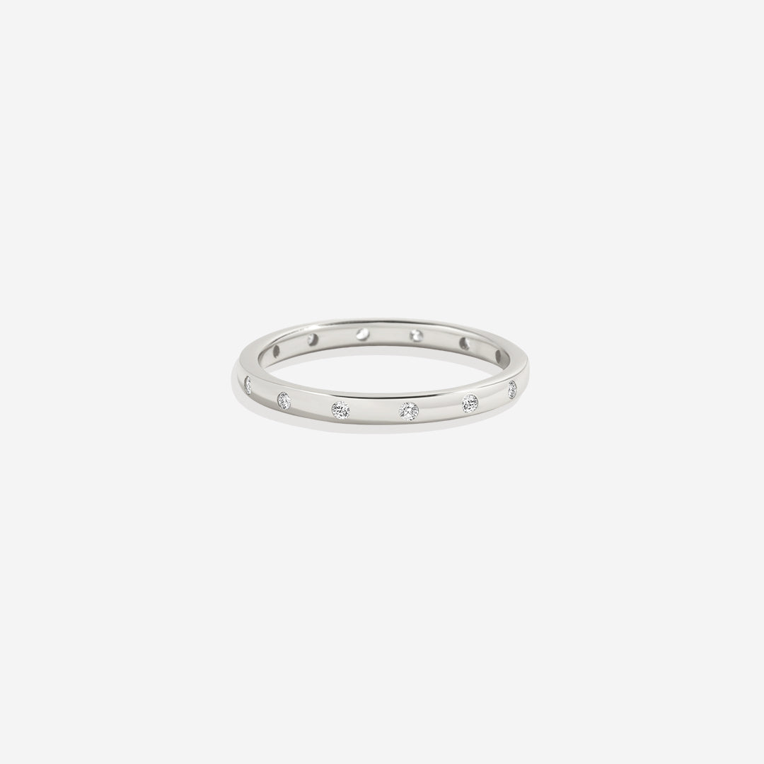 Petite bague empilable sertie de lunette