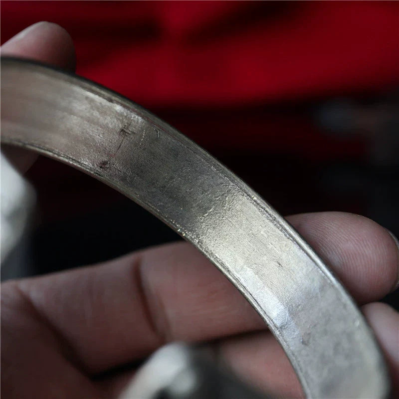 Nepalese Handcrafted Turquoise Inlaid Bangle