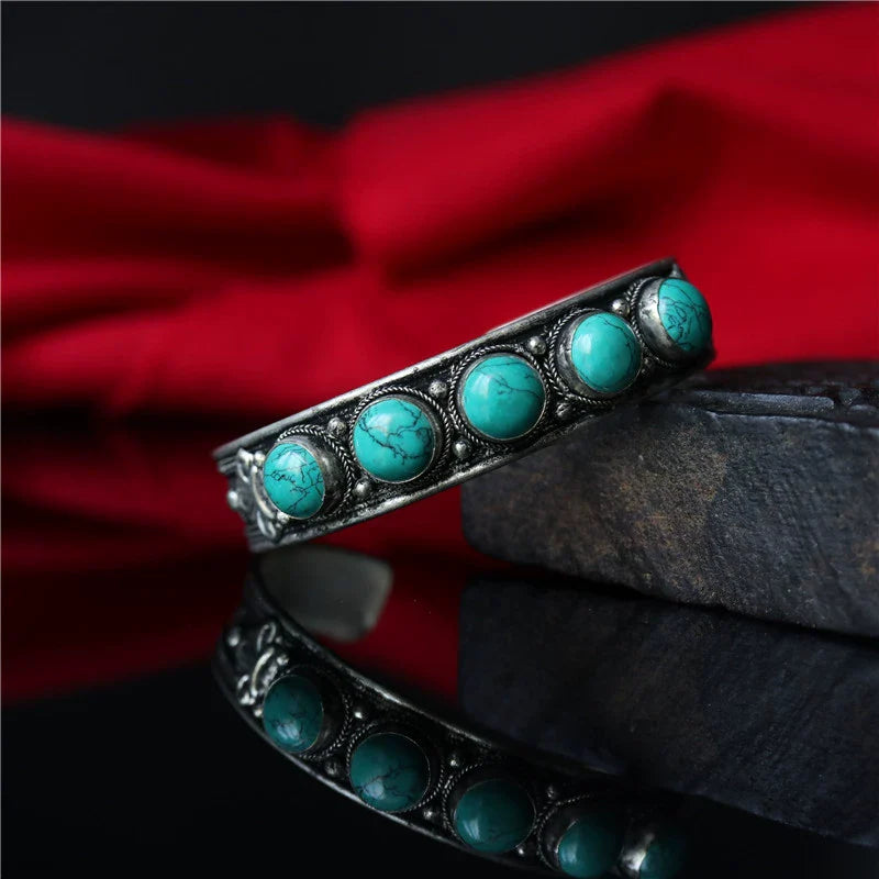 Nepalese Handcrafted Turquoise Inlaid Bangle