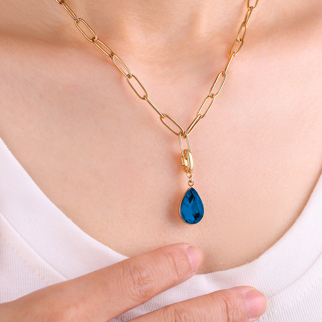 Collier trombone menthe et breloque pierre de naissance en forme de larme