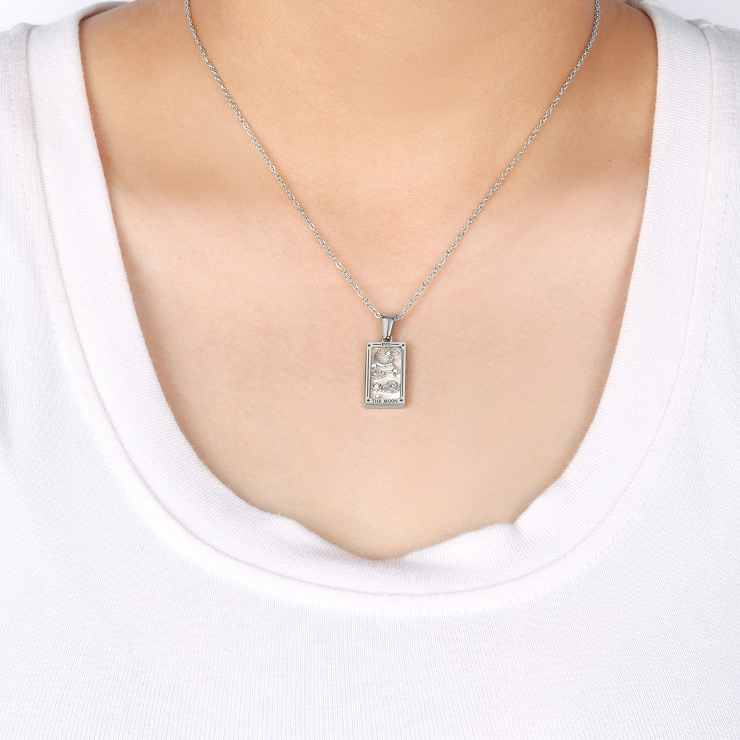 Le collier de tarot de la lune