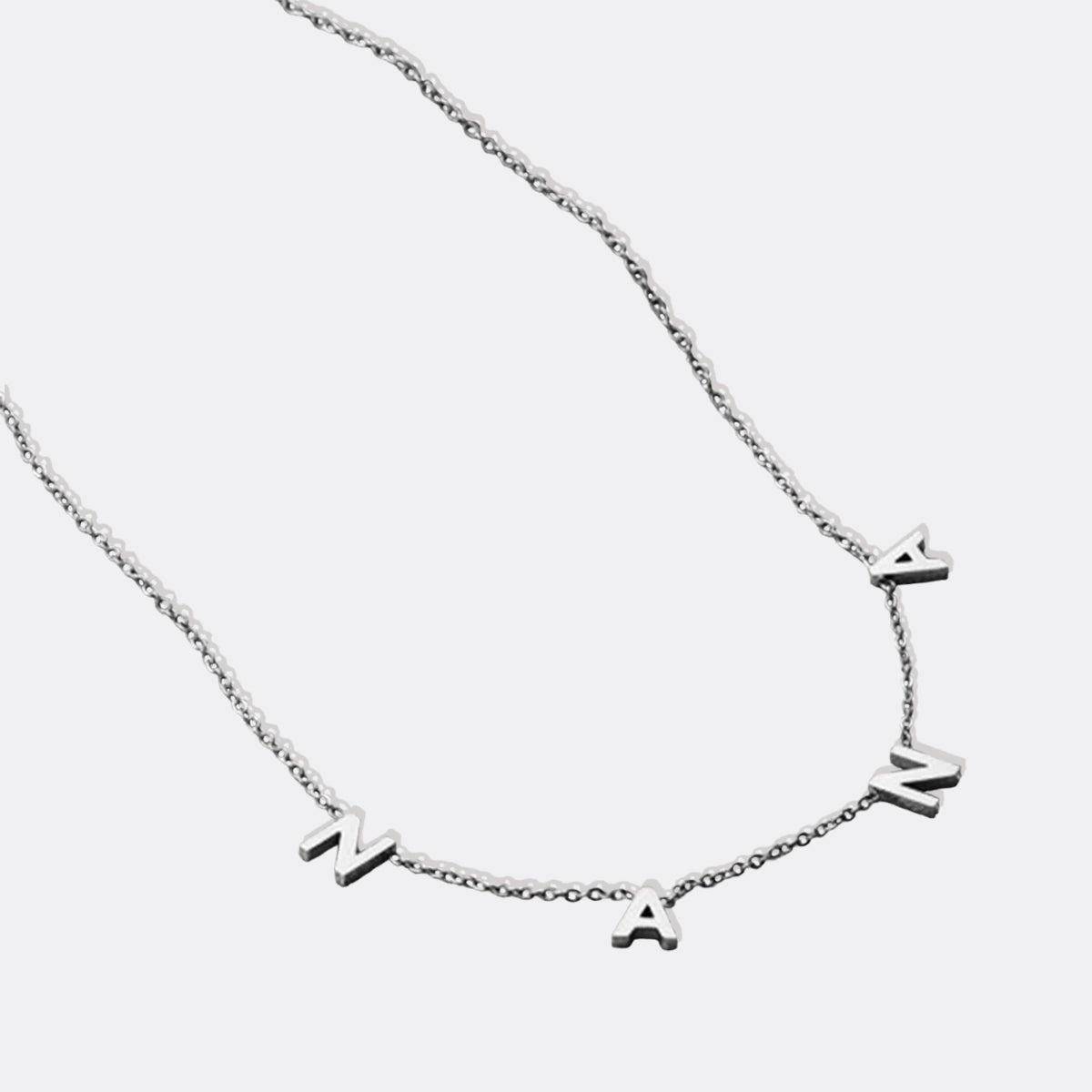 Le collier lettre NANA